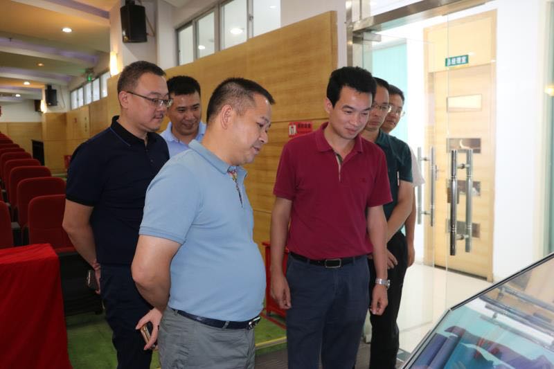 1596675702741432.jpg f91cb5e7-24d1-4d43-bf36-23114747051c.jpg